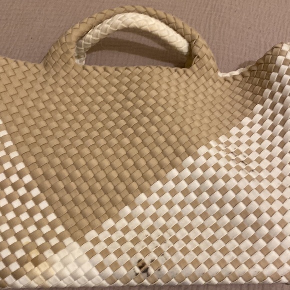 NAGHEDI Elegant Woven Tote Bag - Cream and Tan - Picture 9 of 13